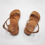 Si Mou Si Leather Crossover Sandal - Image 3