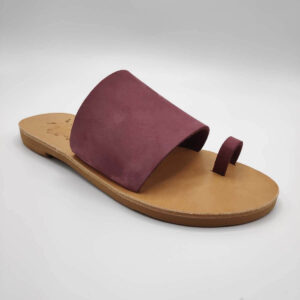 Leather Sandals with Toe Ring