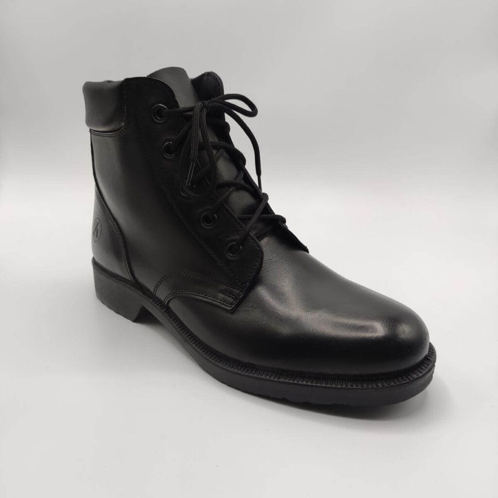 Men Leather Boots Lace Up Black Color